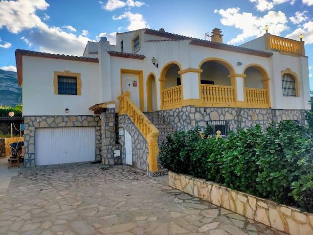 Chalet, Denia