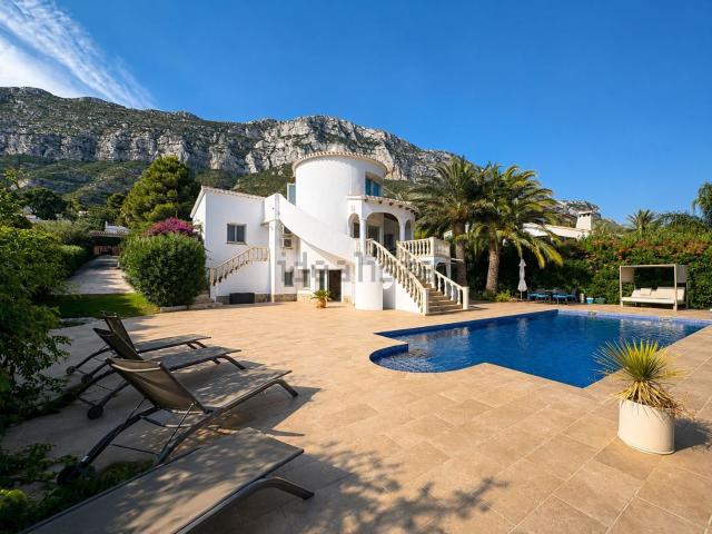 Chalet, Denia