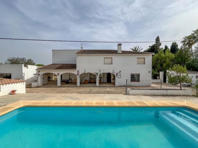 Chalet, Denia