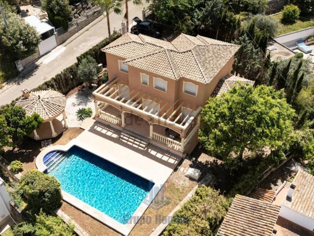 Chalet, Denia