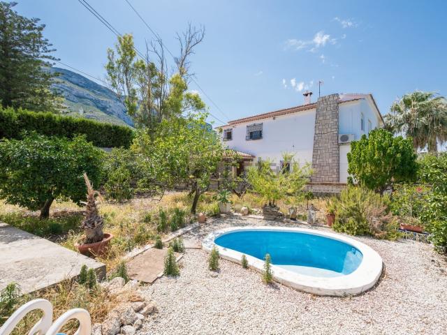Chalet, Denia