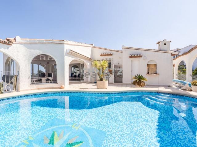 Chalet, Denia