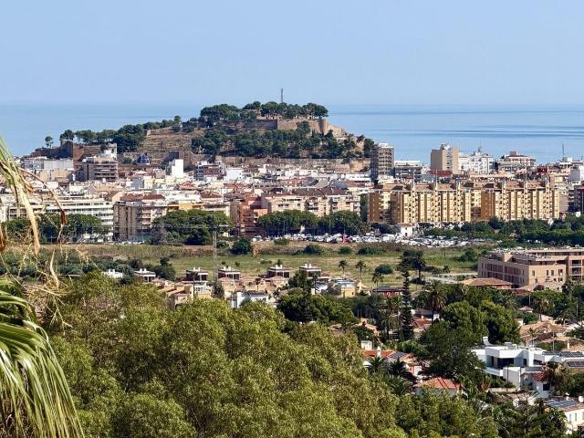 Chalet, Denia