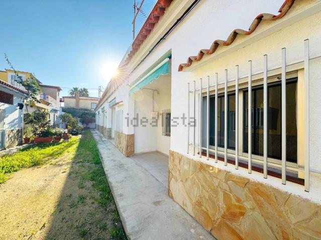 Chalet, Denia