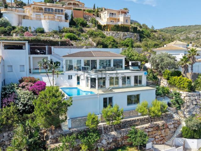 Chalet, Denia