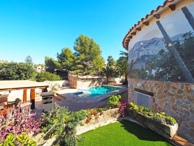 Chalet, Denia