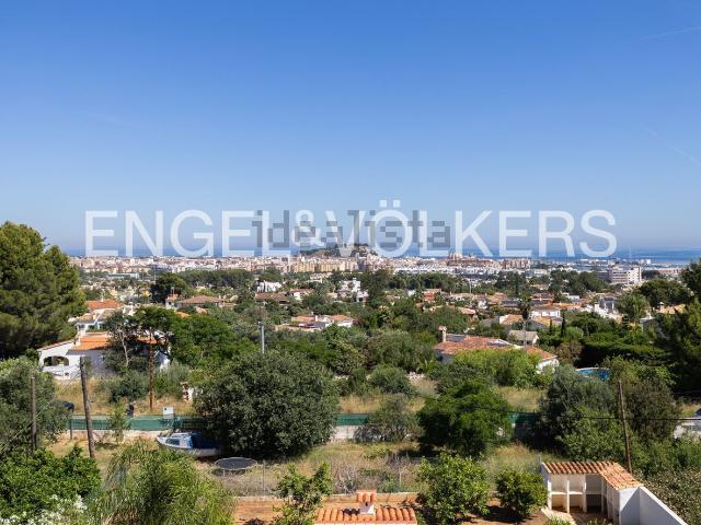Chalet, Denia
