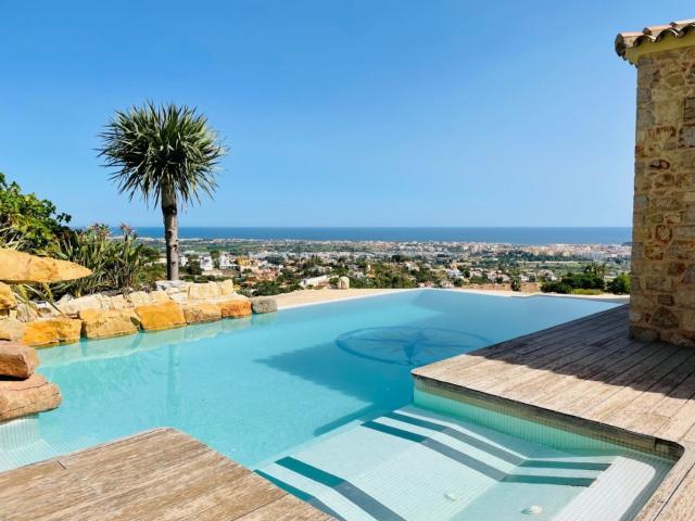 Chalet, Denia