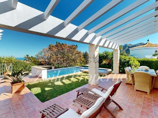 Chalet, Denia