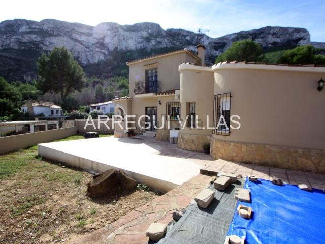 Chalet, Denia