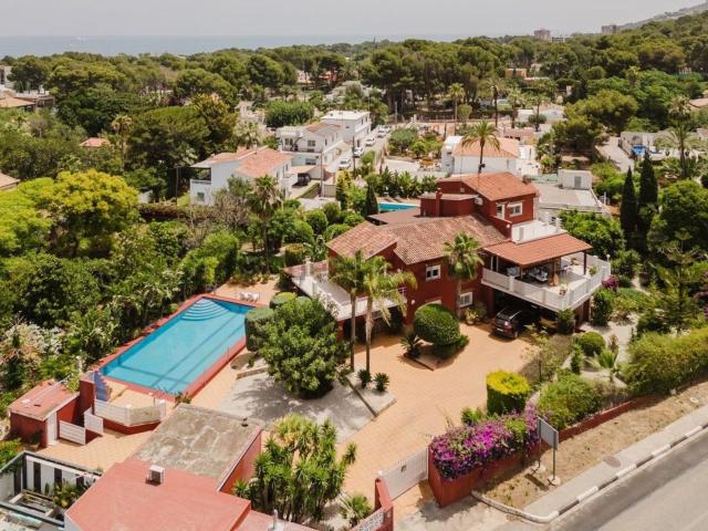 Chalet, Denia