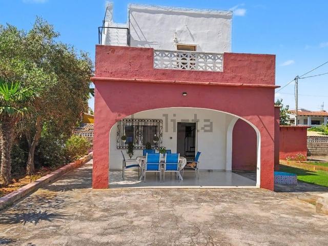 Chalet, Denia