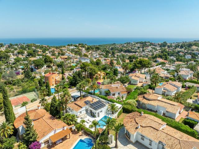 Chalet, Denia