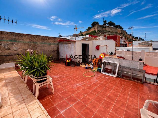 Chalet, Denia