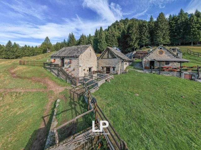 Chalet di lusso in vendita Varzo, Piemonte