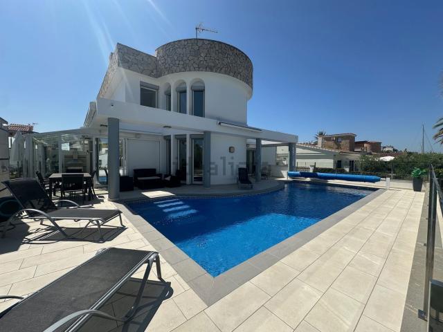 Chalet, Empuriabrava