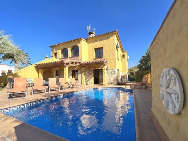 Chalet, Empuriabrava