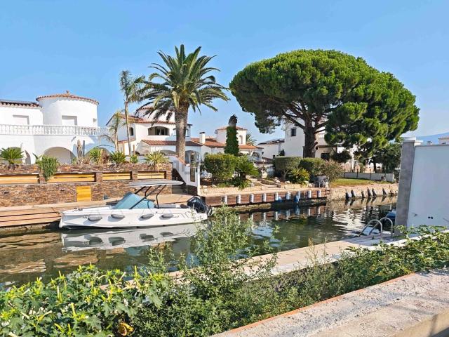Chalet, Empuriabrava