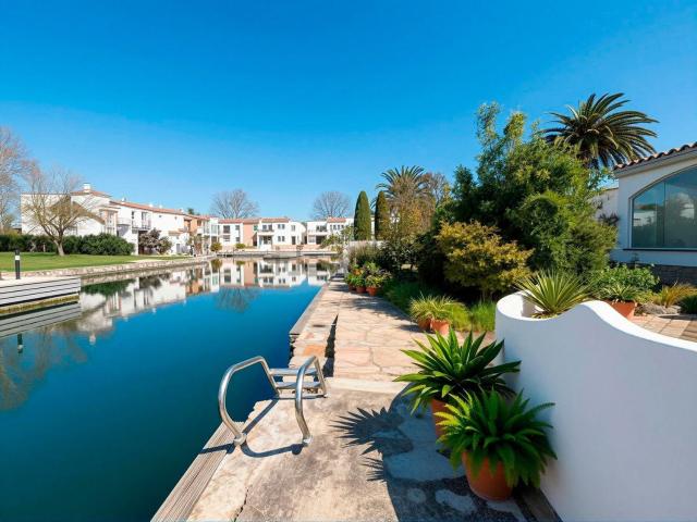Chalet, Empuriabrava