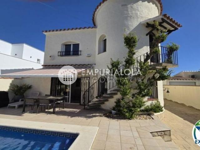 Chalet, Empuriabrava