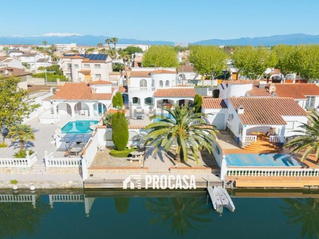 Chalet, Empuriabrava
