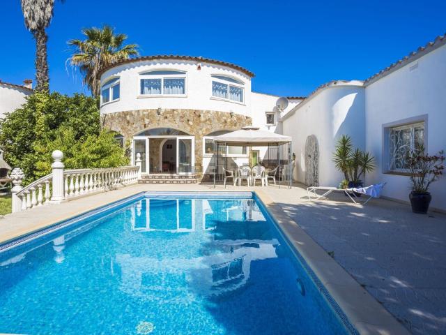 Chalet, Empuriabrava