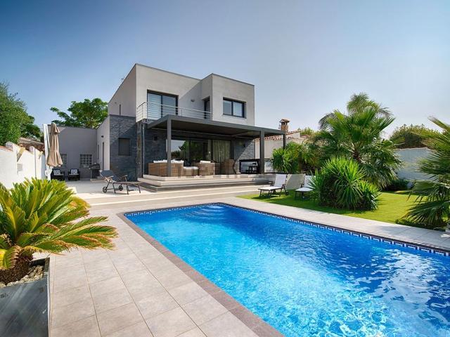 Chalet, Empuriabrava