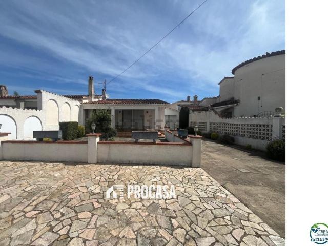 Chalet, Empuriabrava