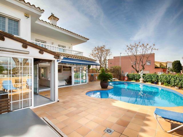 Chalet, Empuriabrava