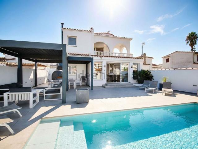 Chalet, Empuriabrava