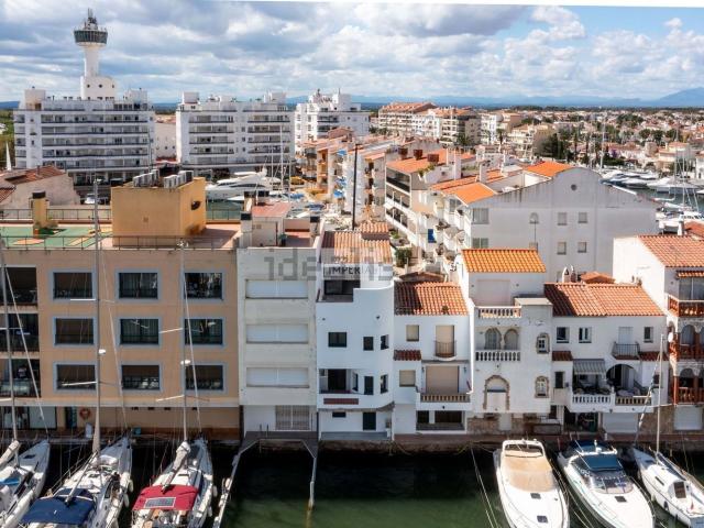 Chalet, Empuriabrava