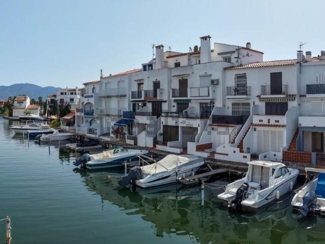 Chalet, Empuriabrava