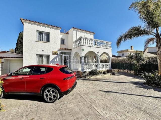 Chalet, Empuriabrava