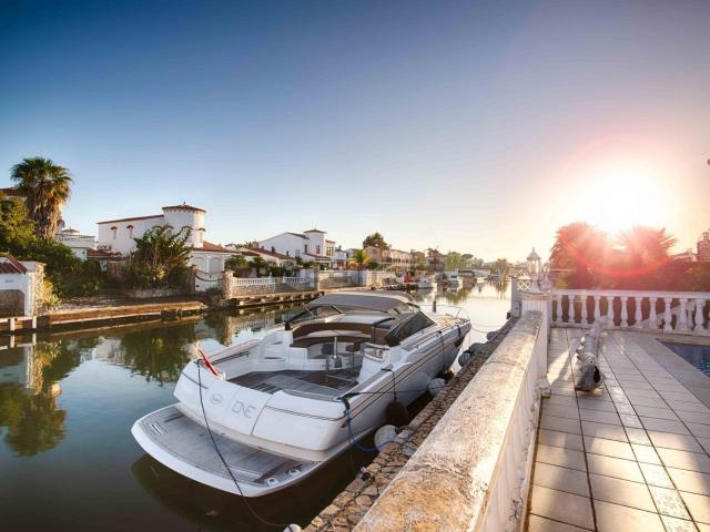 Chalet, Empuriabrava