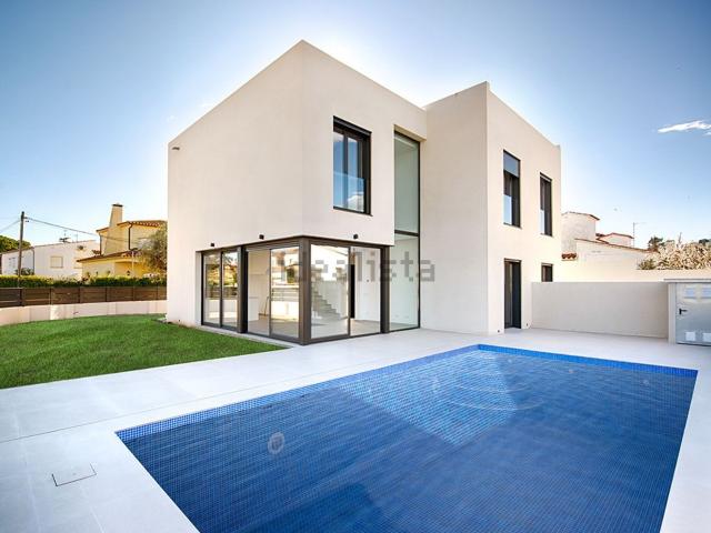 Chalet, Empuriabrava