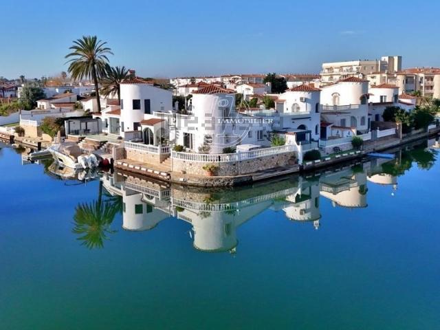 Chalet, Empuriabrava