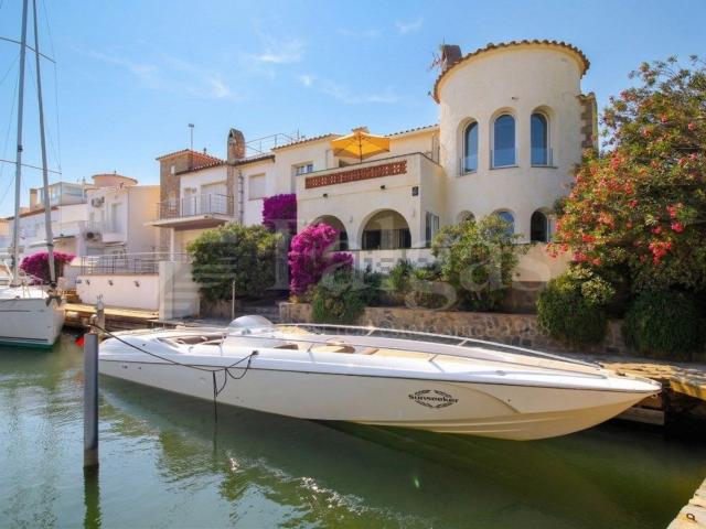 Chalet, Empuriabrava