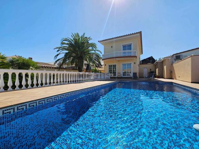 Chalet, Empuriabrava