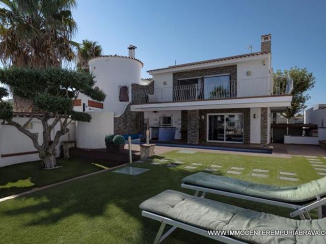 Chalet, Empuriabrava