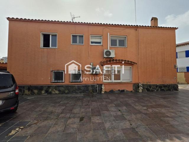 Chalet, Empuriabrava