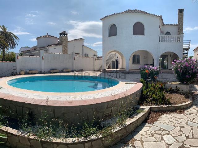 Chalet, Empuriabrava