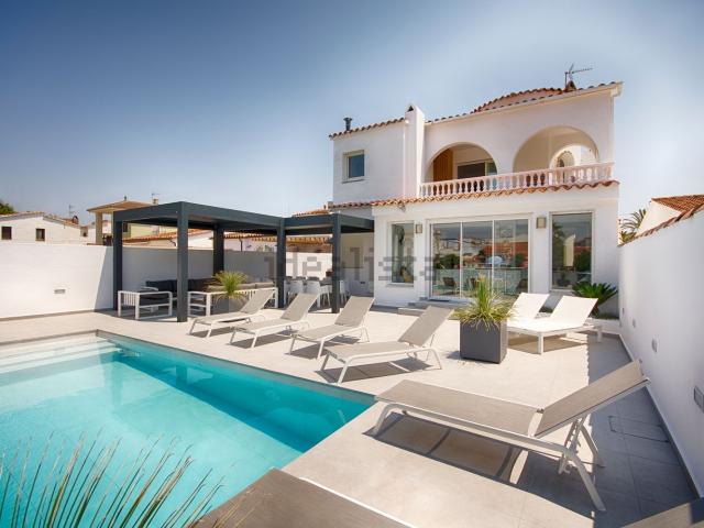 Chalet, Empuriabrava