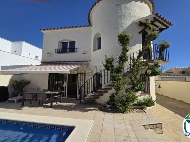 Chalet, Empuriabrava