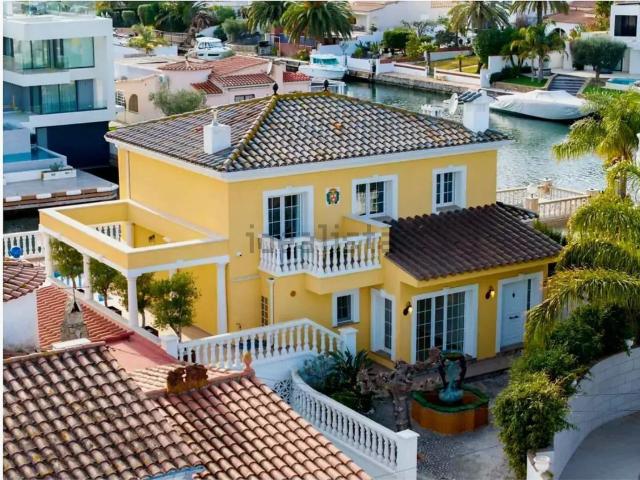 Chalet, Empuriabrava