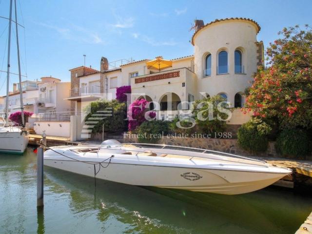 Chalet, Empuriabrava