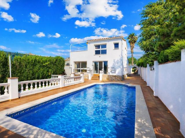 Chalet, Empuriabrava