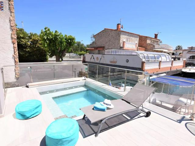 Chalet, Empuriabrava