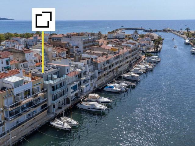Chalet, Empuriabrava