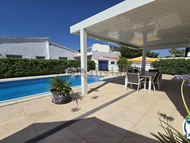 Chalet, Empuriabrava
