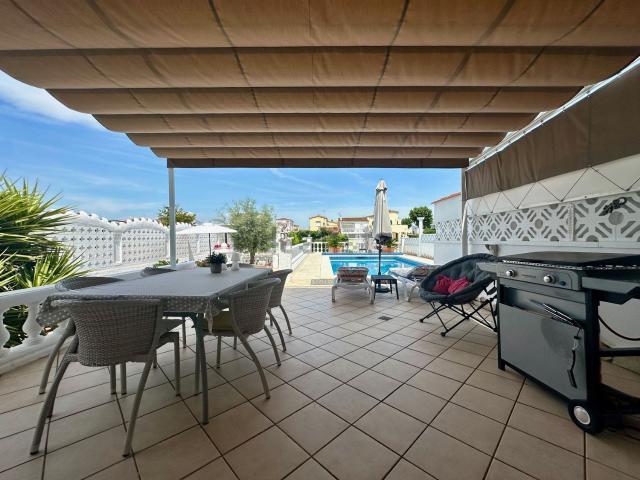 Chalet, Empuriabrava
